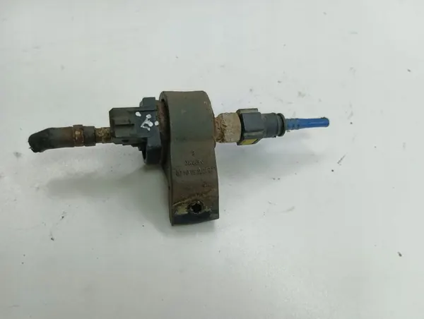 Mercedes-Benz Bränslepump OEM AMD161729 för Vito Viano image 5