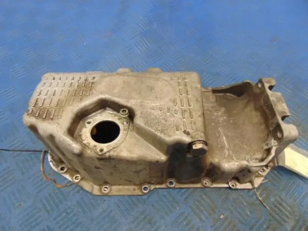 Oljepanna VOLKSWAGEN TOURAN 1.6FSI 03C103603J image 2