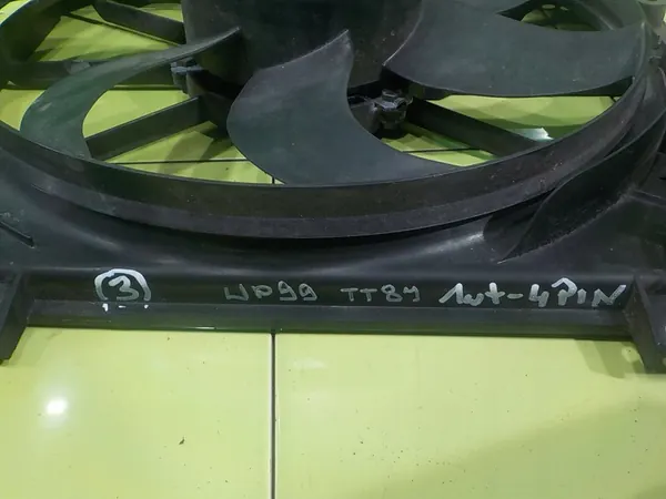 AUDI TT 8J 1.8 TFSI Kylarrubrik 1K0121207B image 4