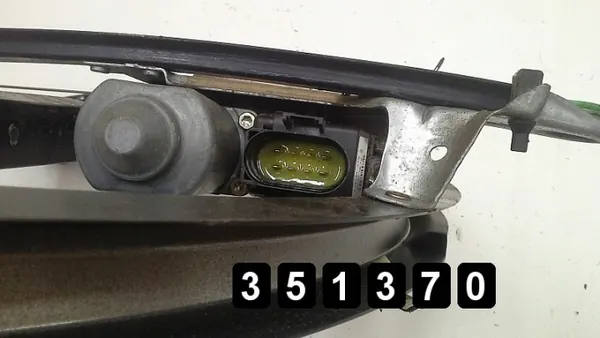 Regulador de ventana Audi A4 OEM AM-351370 Usado image 5