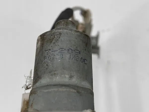 Elevador de vidro dianteiro Nissan Juke I F15 80730JX20C image 4