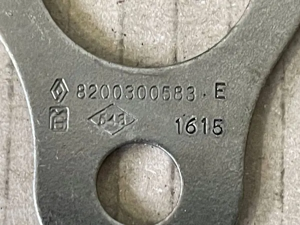 Renault OE 8200337109 Steuerkettenschiene image 6