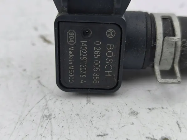 Sensor Tesla Model S OEM 0265005356 - Usado image 3
