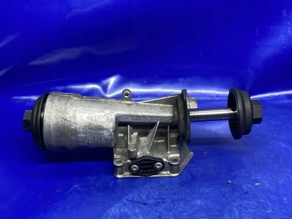 Begagnad Oljefilterbas OEM 045115389K för VW Sharan image 4