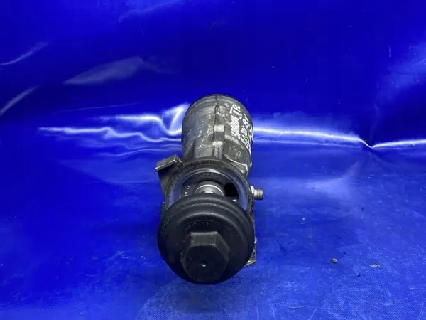 Begagnad Oljefilterbas OEM 045115389K för VW Sharan image 5