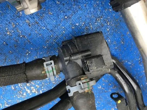 Refroidisseur EGR Audi Q7 OEM 059131508AM - Occasion image 7