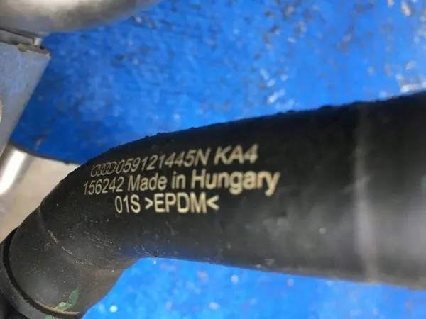 Refroidisseur EGR Audi Q7 OEM 059131508AM - Occasion image 9