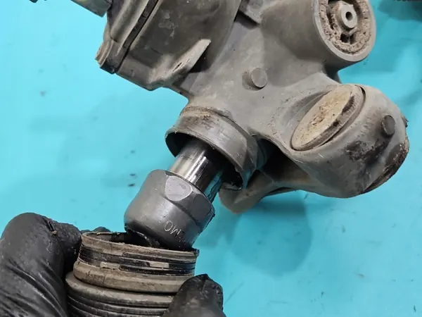 Ohjausvaihde hammastanko OEM 5N1909144L VW Passat B7 image 5