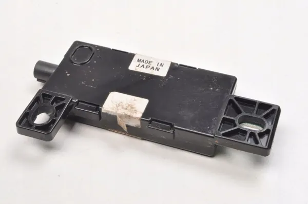 Aston Martin Vantage Antennförstärkare OEM 9G43-18C847-AA image 3