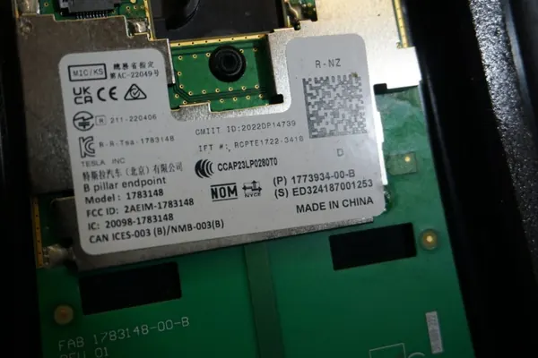 Caméra de pilier de porte Tesla Model 3 OEM 177393400B image 4