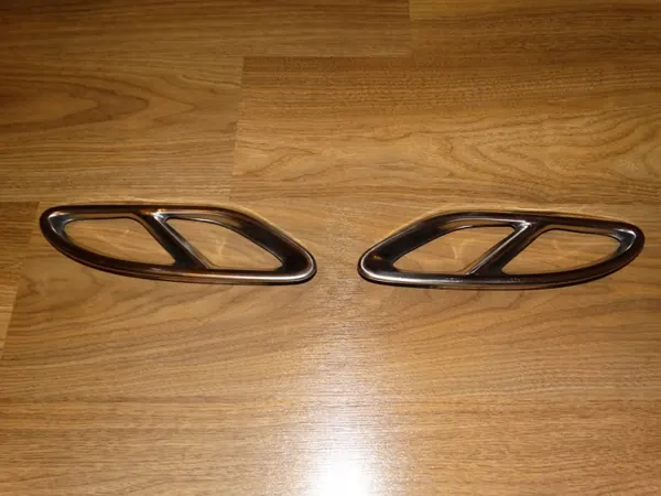 OEM A2538854100 Linker chroom uitlaatkapje Mercedes GLC image 2