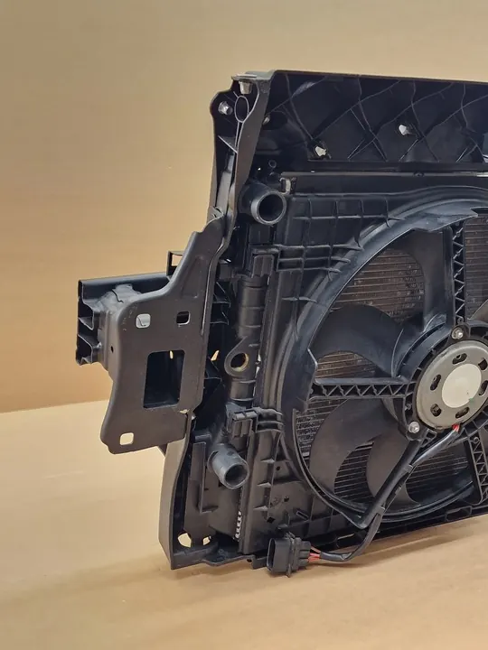 Refuerzo frontal radiador Skoda Fabia III 1.4TDI image 3