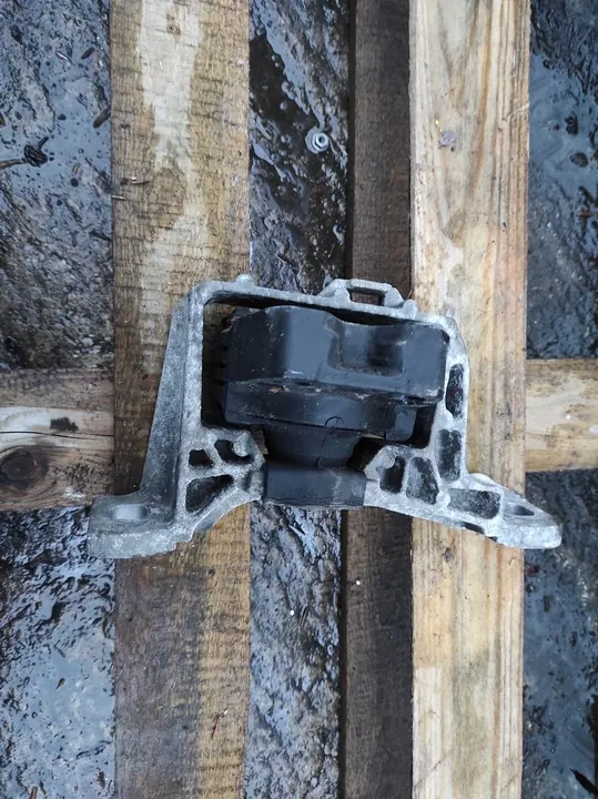 Moottorin tuki Focus MK2 Lift C-Max 2.0 image 2