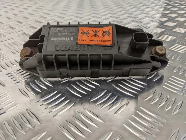 Module Capteur ESC VSC DAF OEM 4460650520 image 2