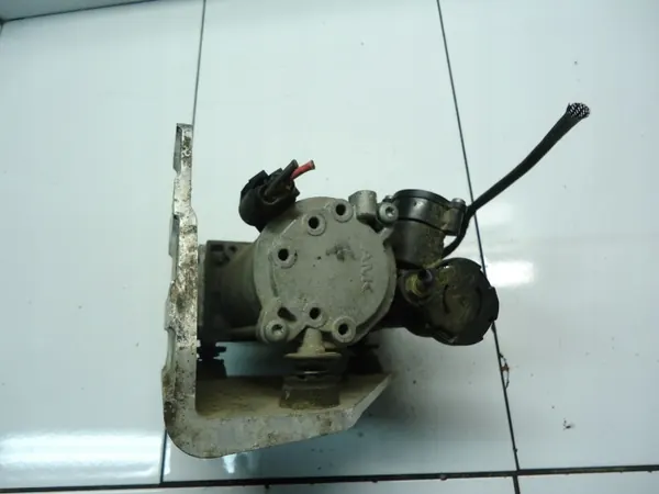 Compresseur de suspension Land Rover BH32-19G525-DF image 3