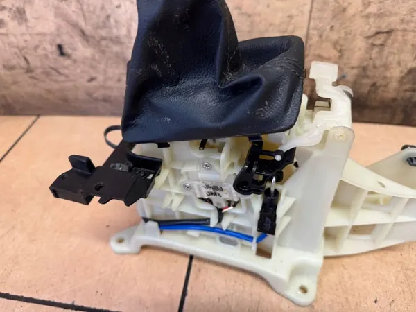 Levier de sélection de vitesse OEM CLF1215 Hyundai Santa Fe III image 5