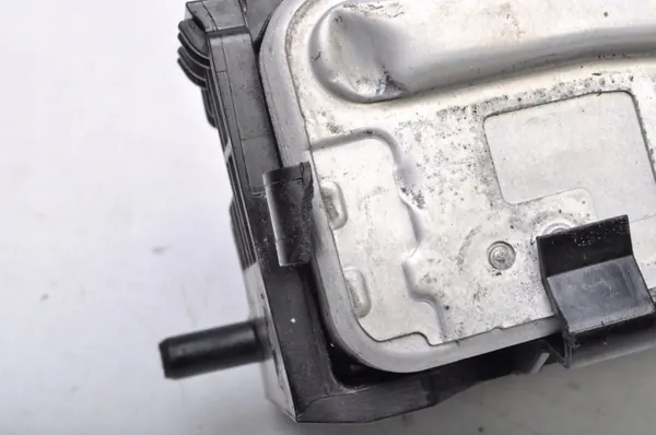 BMW 6805342 AC-kondensor för 3-serie G20/G21 image 8