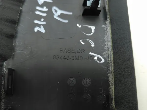 Honda HR-V 2022 Tunnel-Seitenabdeckung OEM 834403M0J0 image 7