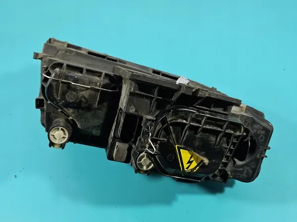 Faros izquierdo Audi A4 B6 00-04 image 8