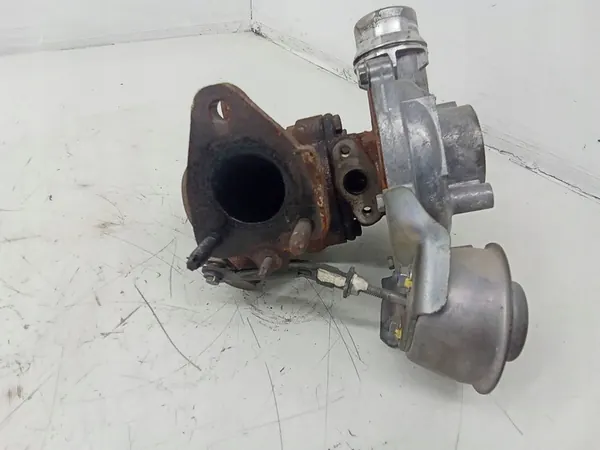 Turbocharger Dacia Logan Duster 1.5 DCI H8201164371 image 5