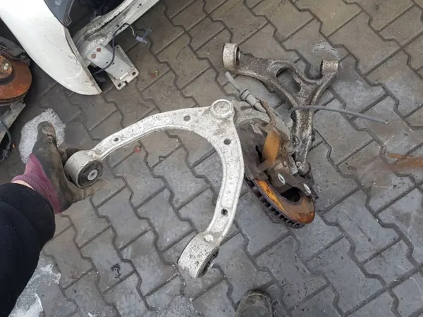 Audi Q7 4L 05-15 rechte Vorderachsschenkel OEM 7P6407246A image 3