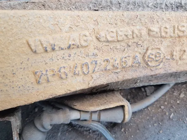 Audi Q7 4L 05-15 rechte Vorderachsschenkel OEM 7P6407246A image 6