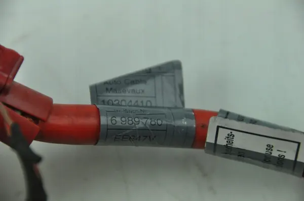 BMW 5' E60 Terminal Positivo SBK2 6989780 OEM image 4