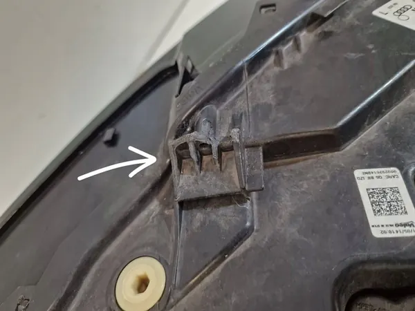 Audi Q5 8R Faro Izquierdo OEM 8R0941043C image 6