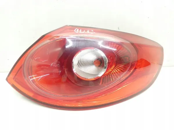 Luz trasera derecha VW Passat CC 08-12 image 3