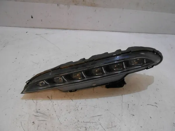 OEM 92201B1020 LED Mistlamp DRL Linker Genesis image 2