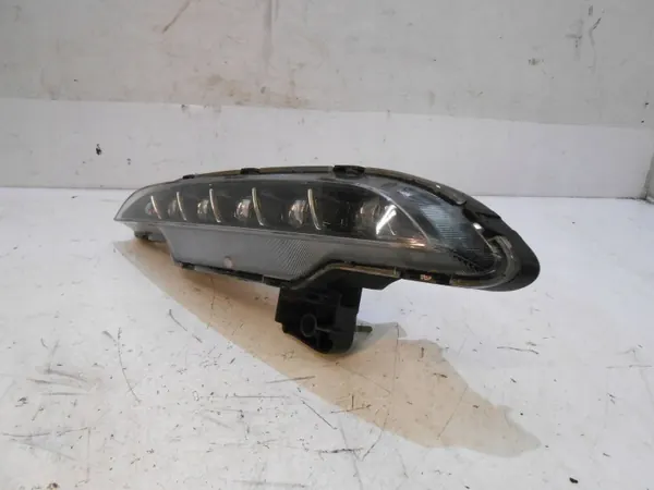 OEM 92201B1020 LED Mistlamp DRL Linker Genesis image 3