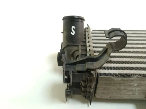 Ford Focus 2012 Intercooler OEM CV619L440VC image 3