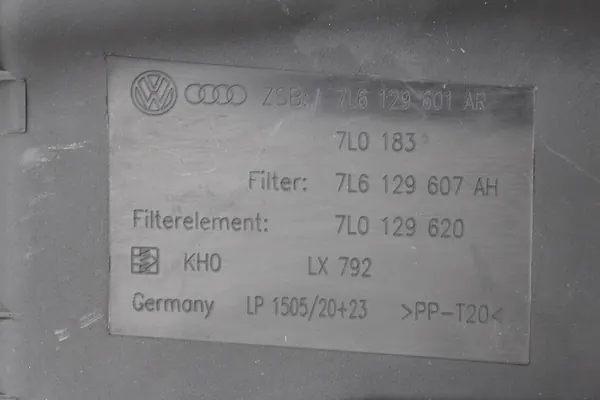 Filtre à air OEM bt-cars-26994 pour VW Audi 3.0 TDi image 8