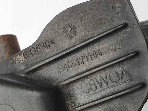 Manguera de agua usada OEM 6H4Q-121144-CC para Range Rover L322 image 4