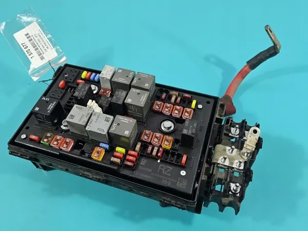 Zekeringkast Opel Astra IV J OEM 3343768 image 2