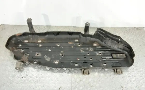 Lexus LX 570 Brandstoftankschild OEM FOB17486 image 2
