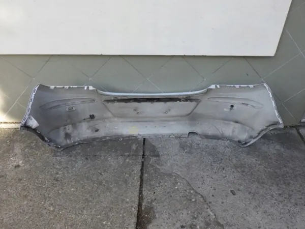 Parachoques trasero Opel Corsa D OEM 13179893 - Usado image 4