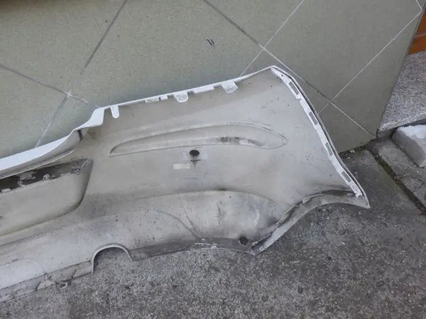 Parachoques trasero Opel Corsa D OEM 13179893 - Usado image 5