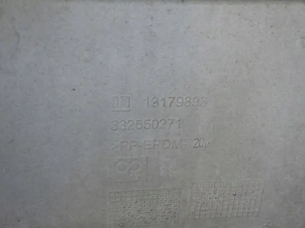 Parachoques trasero Opel Corsa D OEM 13179893 - Usado image 7