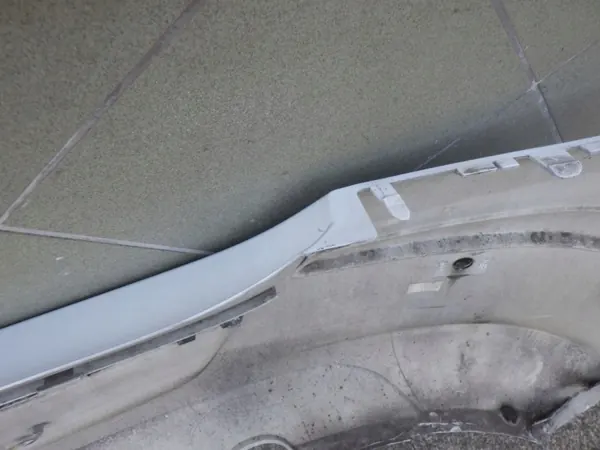 Parachoques trasero Opel Corsa D OEM 13179893 - Usado image 9
