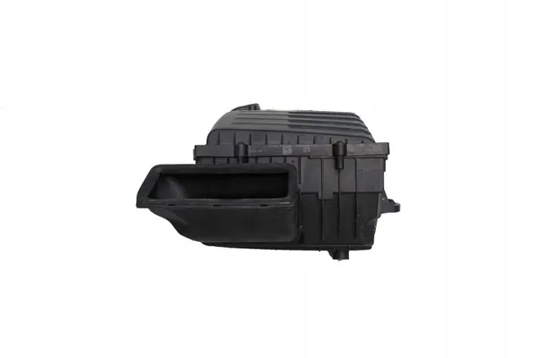 Begagnat Luftfilterhus OEM 5Q0129607AA för Audi A3 image 2