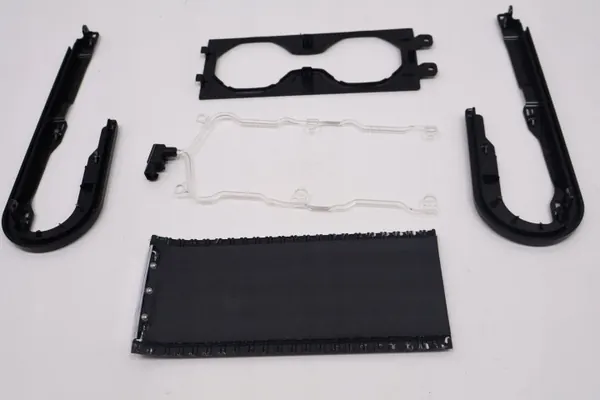 Volvo V60 II Mitteltunnelverkleidung OEM 31417386 image 5