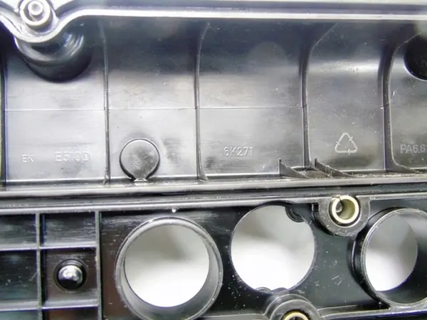 Venttiilikansi OEM E510D 6K271 1.4/1.6 moottoreille image 7