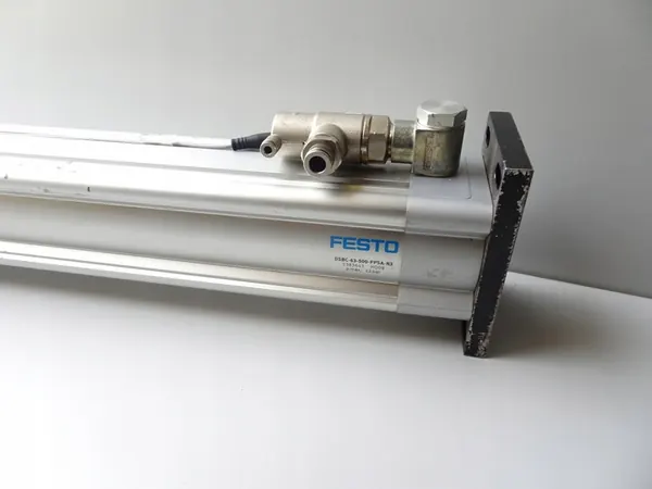 FESTO DSBC Pneumatischer Aktuator 63-500 PPSA-N3 image 4