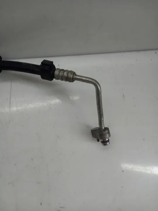 AUDI A4 A5 8W B9 Ilmastointiputki 8W0816741AK image 2