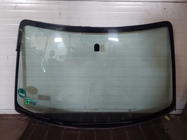 Mazda Demio I 96-02 etulasi OEM image 2