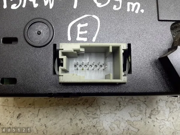 BMW Klimasteuergerät OEM 919926001 - Gebraucht image 4