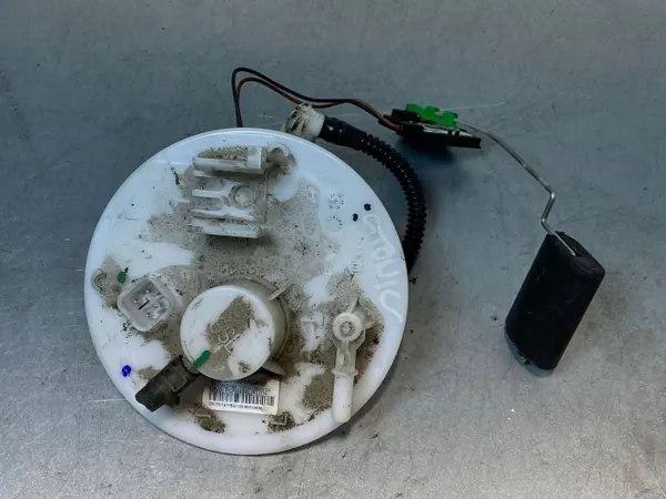 Sensor Nivel Combustible Kia OEM FBZ18023 - Usado image 2