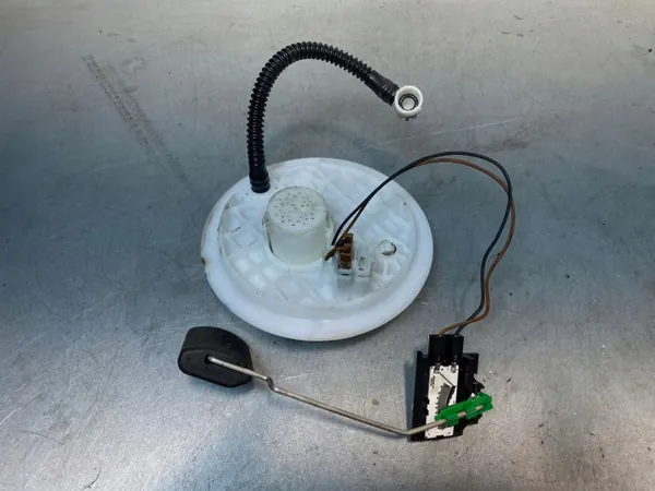Sensor Nivel Combustible Kia OEM FBZ18023 - Usado image 4