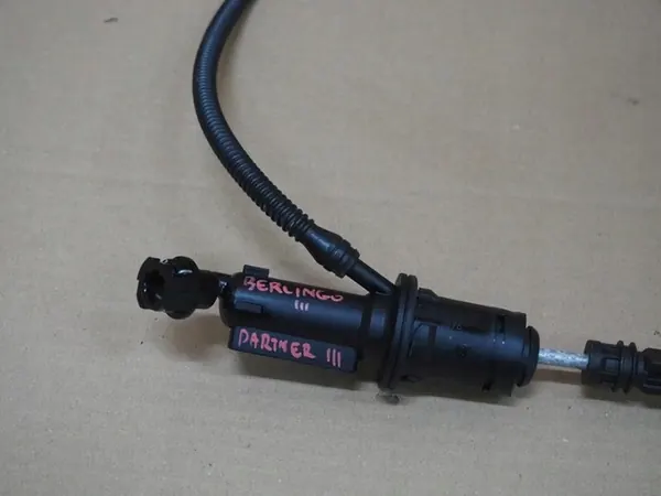 Kopplingspump Citroen Berlingo III Peugeot Partner III image 2